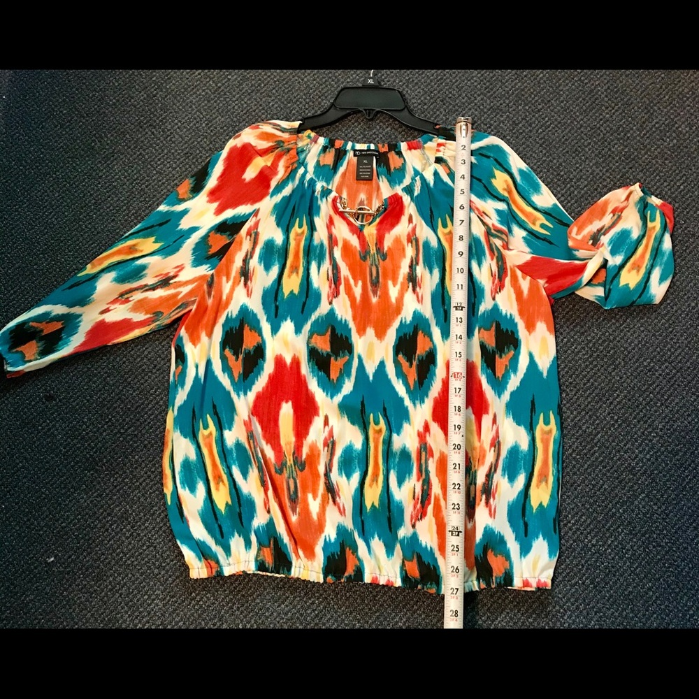 New Direction top - Picture 4 of 6